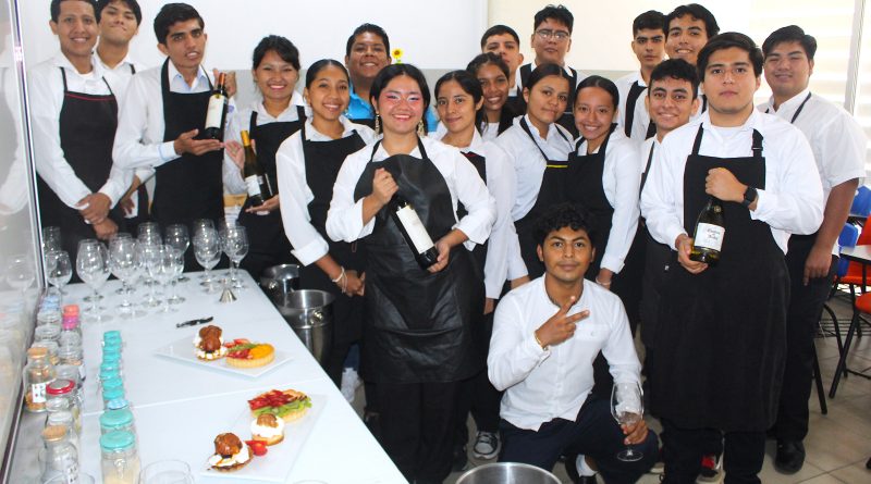 Organizan Cata de Vinos Estudiantes de 4to. de T.S.U. en Gastronomía